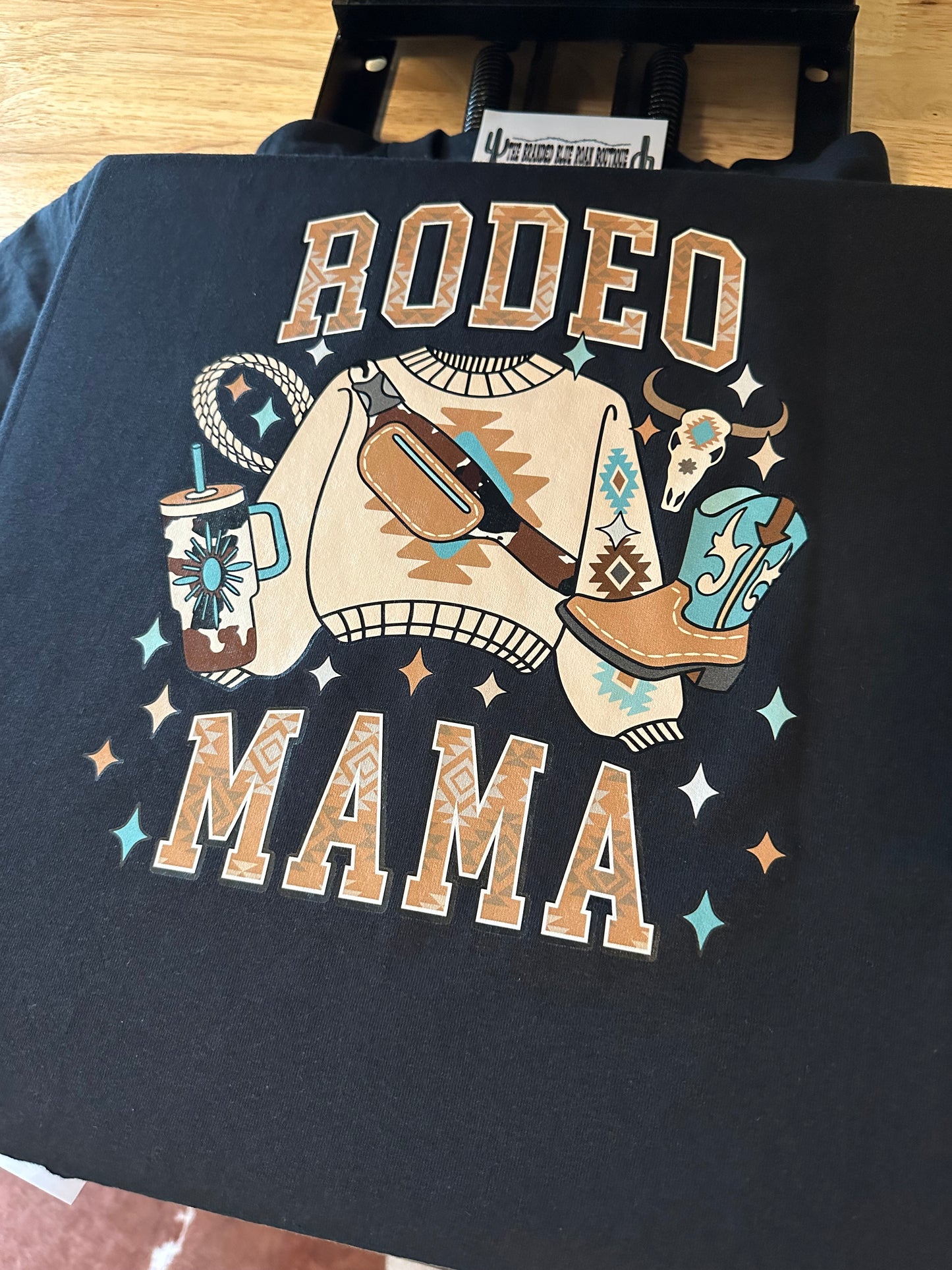 Rodeo Mama graphic tee