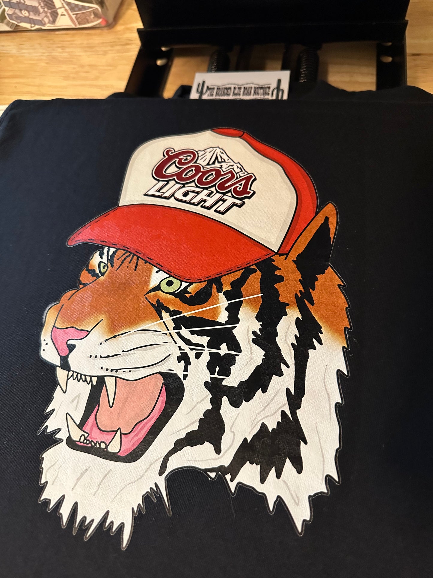 Western Tiger graphic tee