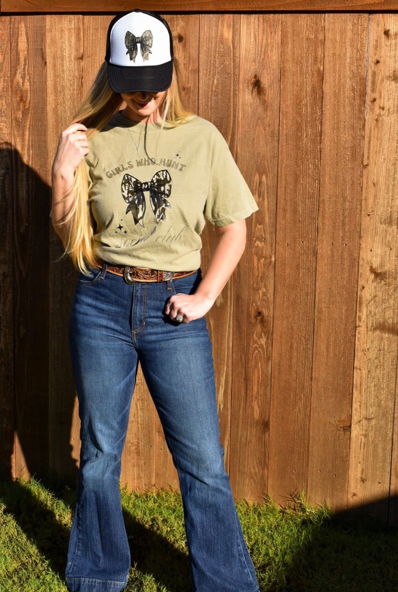 Girls Who Hunt Social Club tee - Comfort Colors